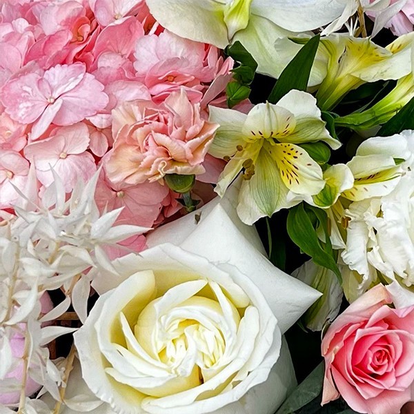 Aranjament Floral Magical - Magie Florală | Fleurange.ro