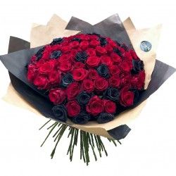 Buchet Trandafiri de Lux 101 Black and Red